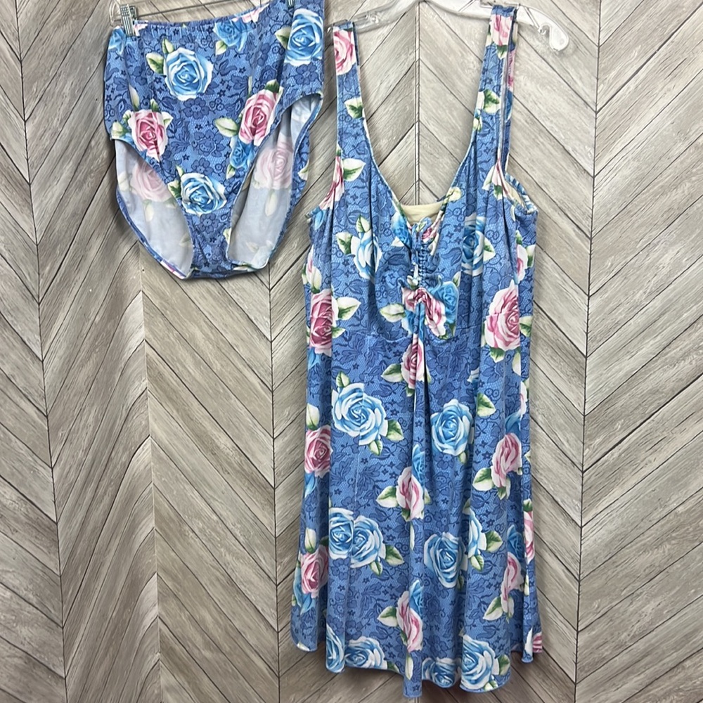 Sizzle Beach Rose Bathing Suit Swimdress Size 24 W